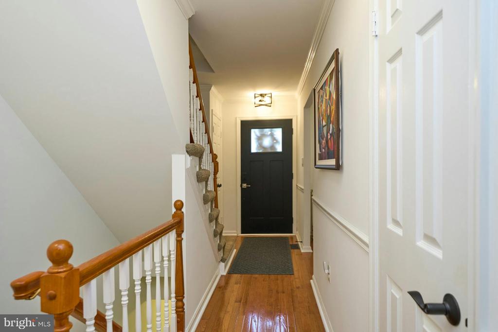 9101 Fisteris Ct