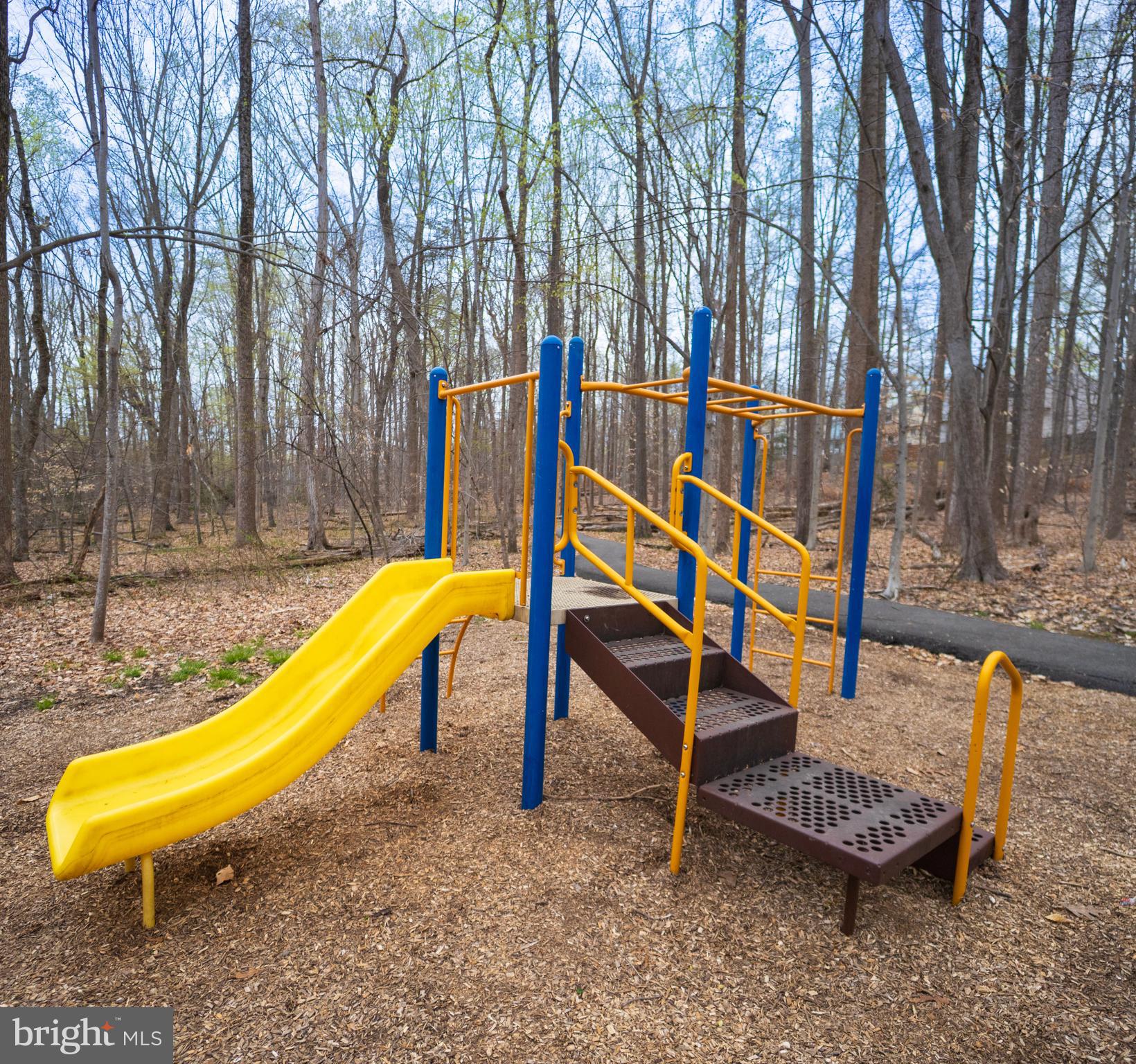 8188 Curving Creek Ct