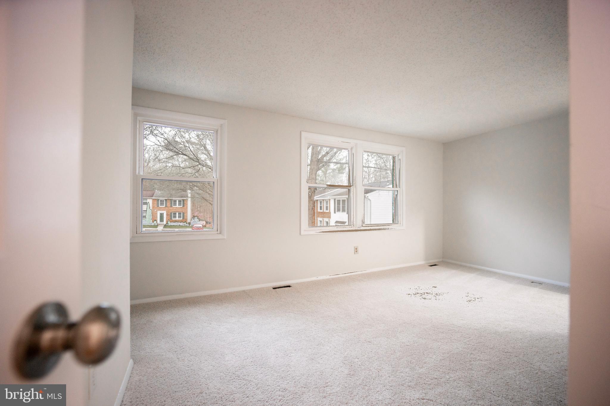 8188 Curving Creek Ct