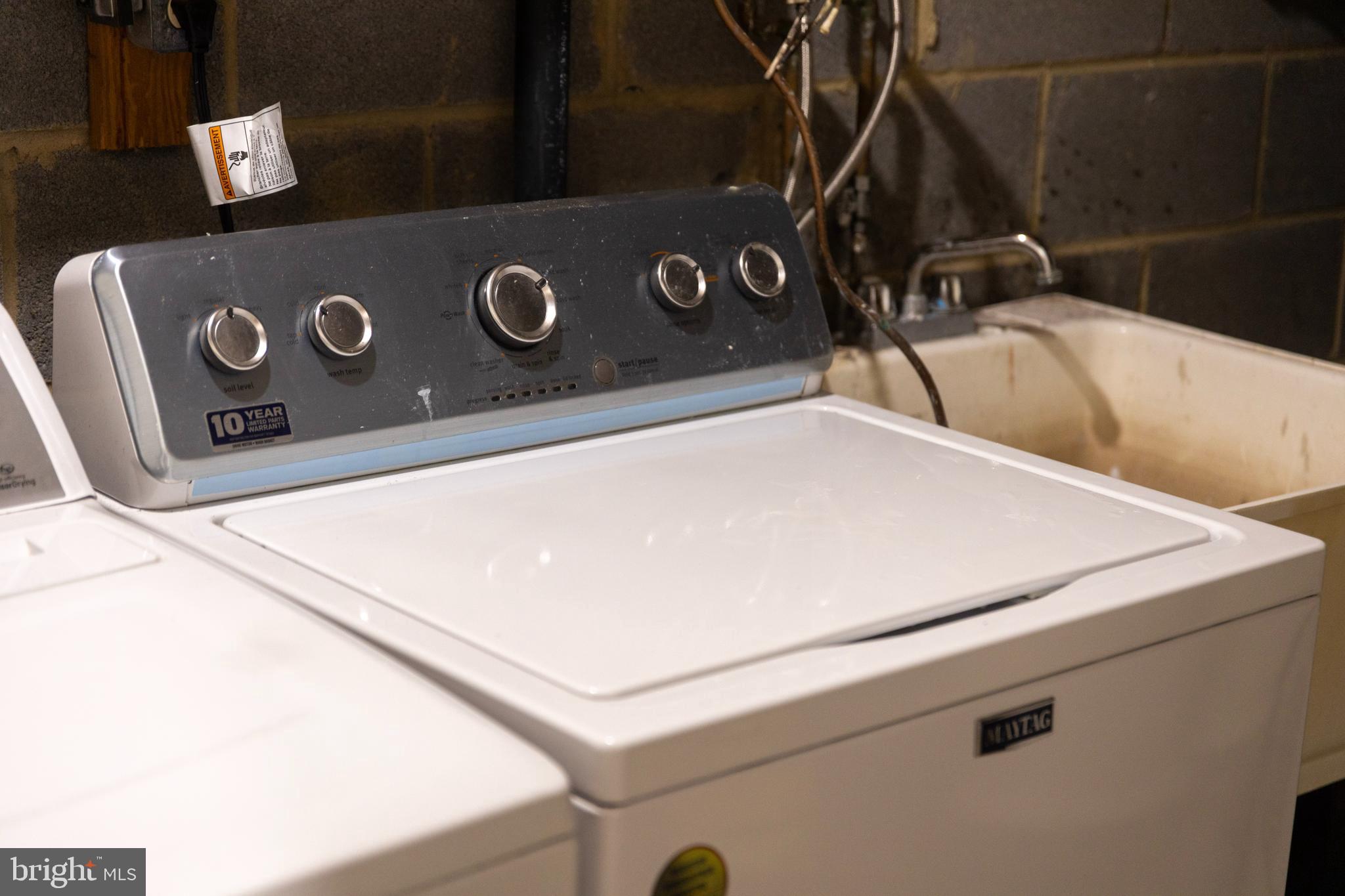 8188 Curving Creek Ct