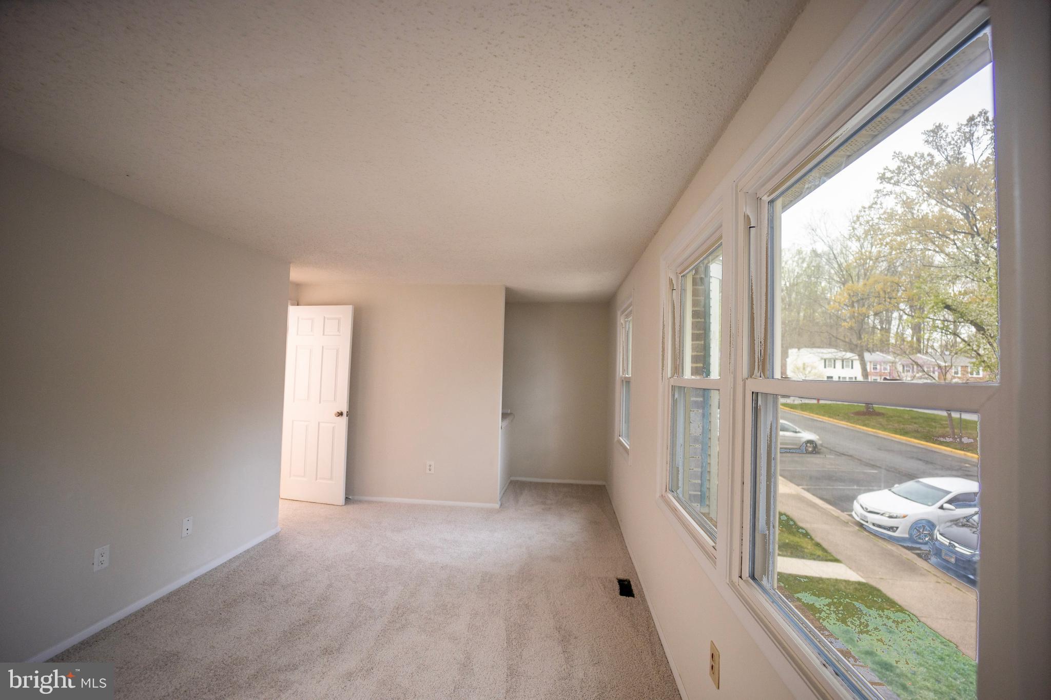 8188 Curving Creek Ct