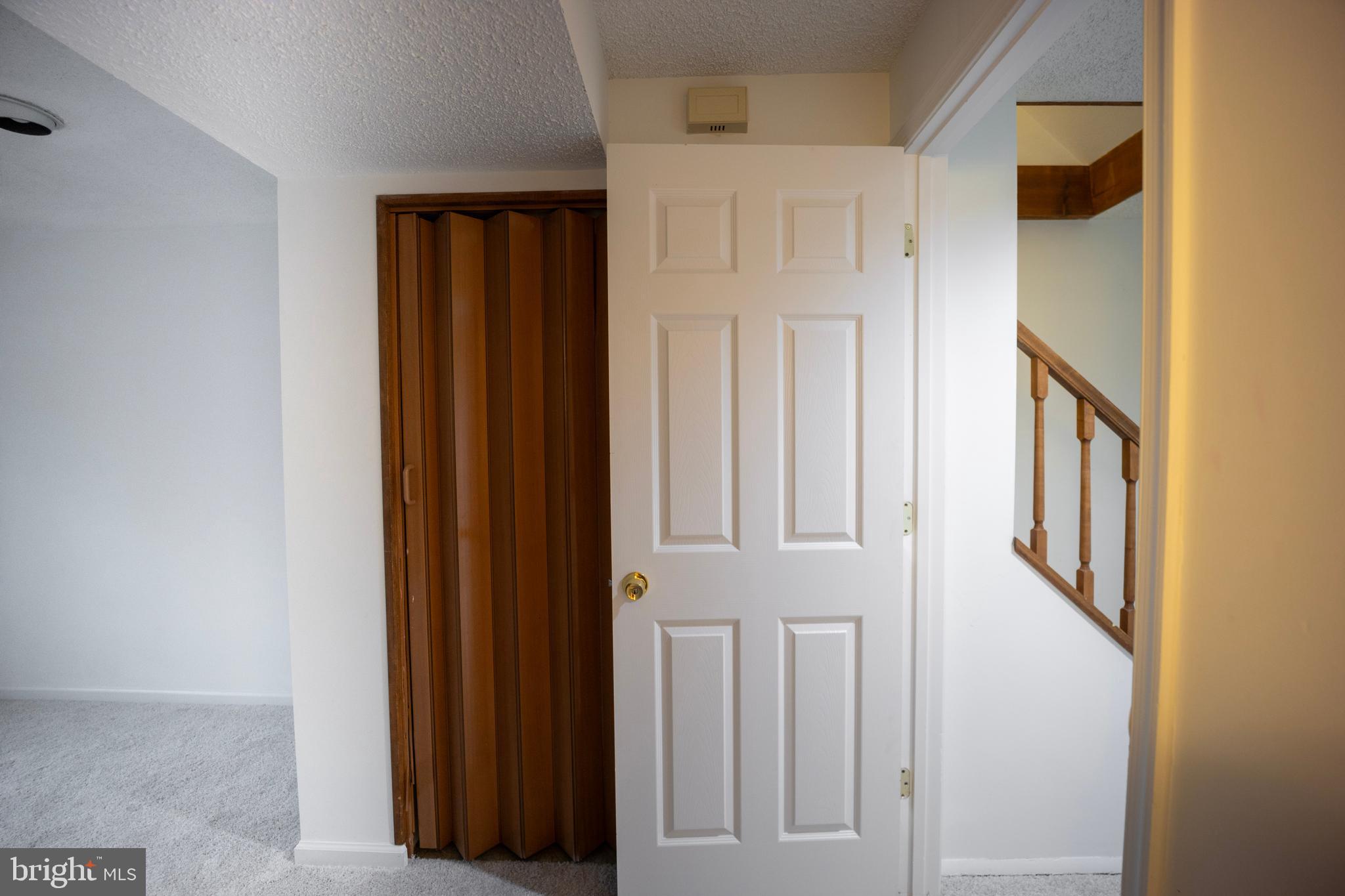 8188 Curving Creek Ct