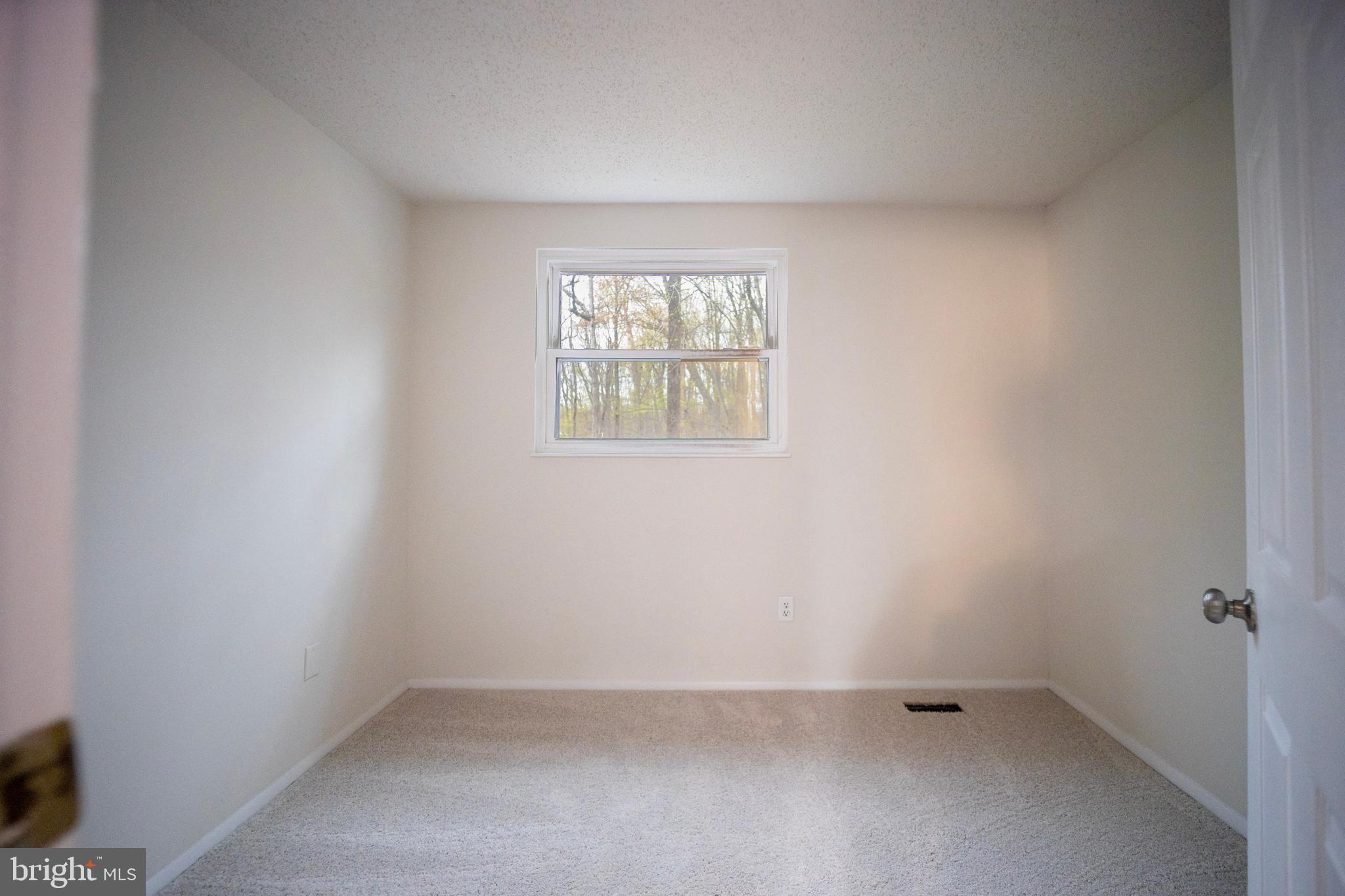 8188 Curving Creek Ct