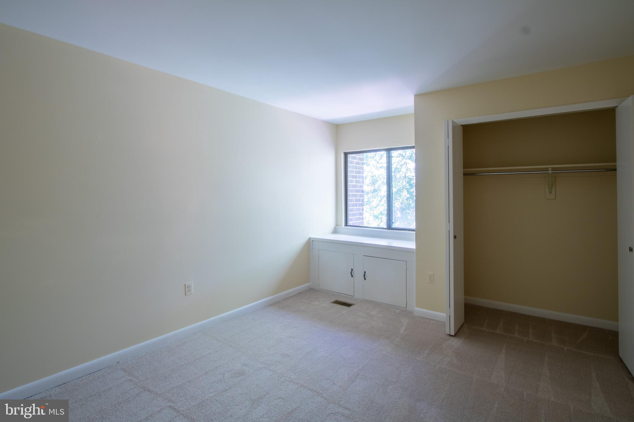 2029 WETHERSFIELD COURT