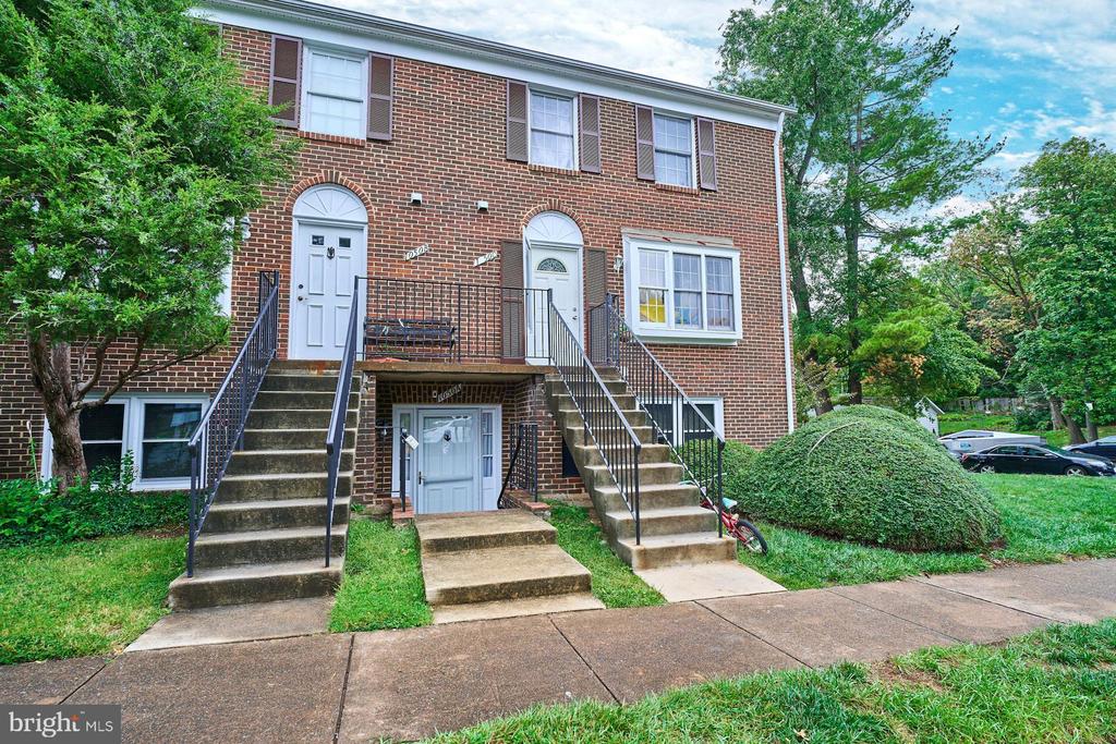 1050-A Brixton Ct
