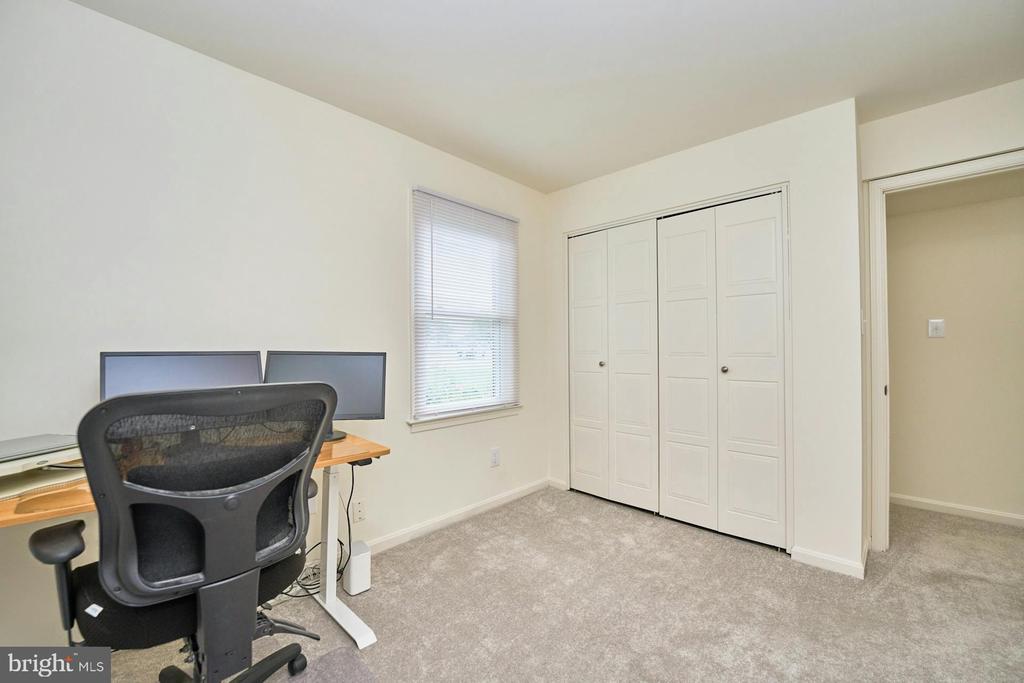 1050-A Brixton Ct