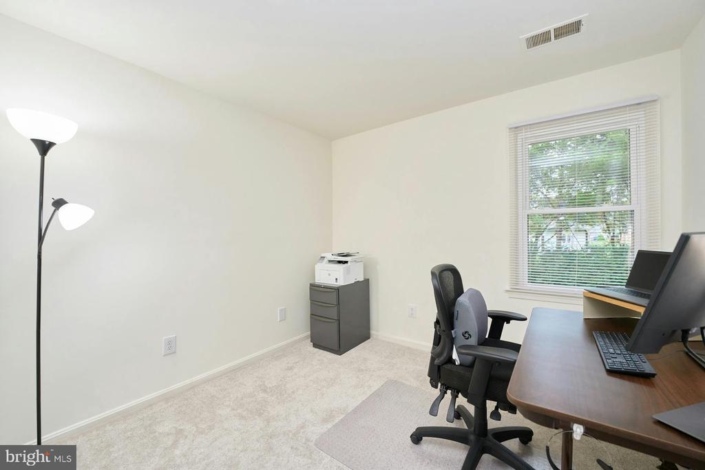 1050-A Brixton Ct