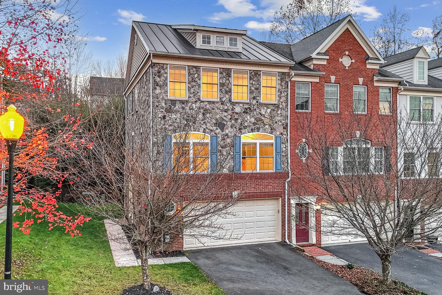20354 Center Brook Sq