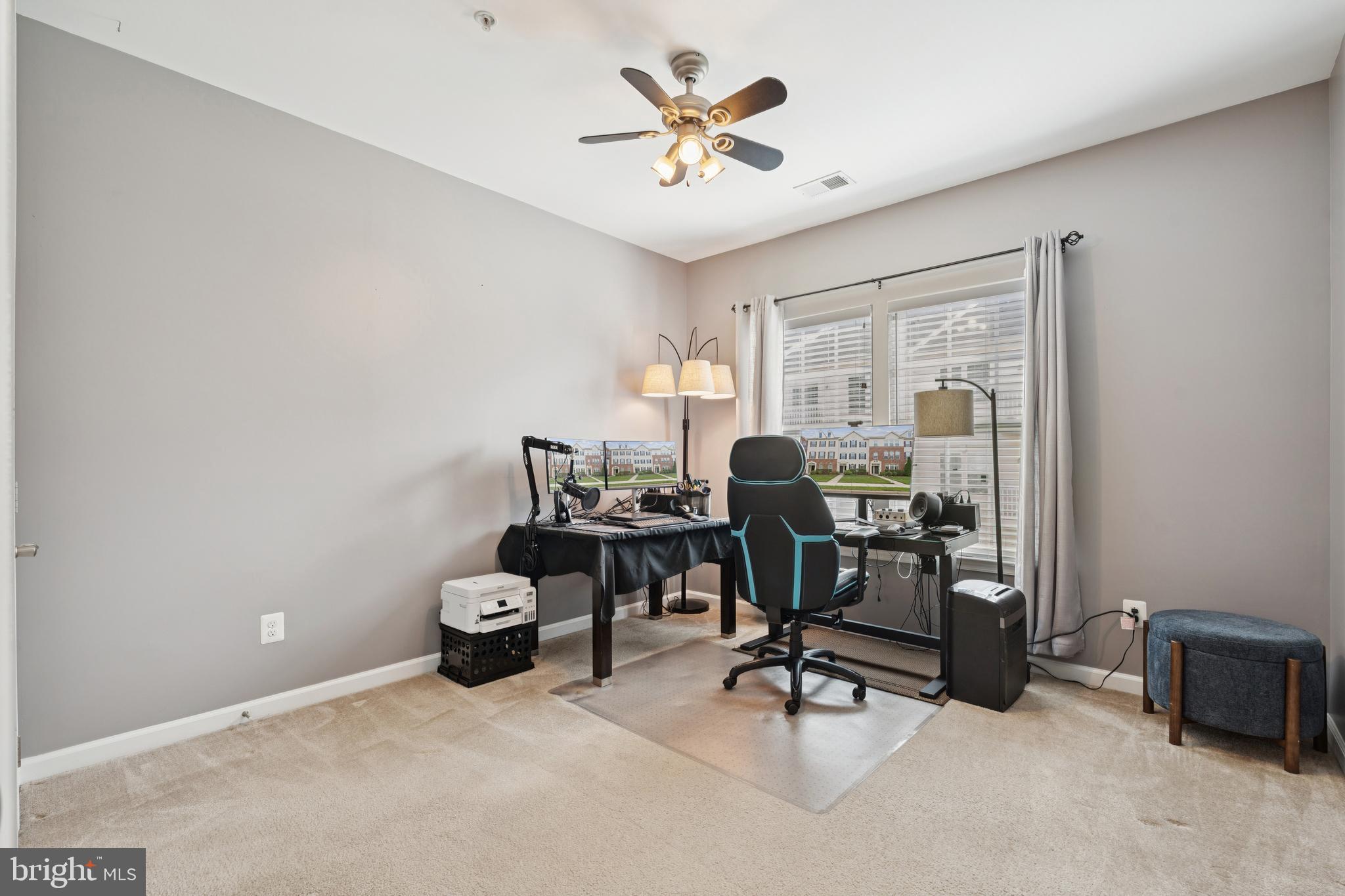 24682 HUTCHINSON FARM DRIVE