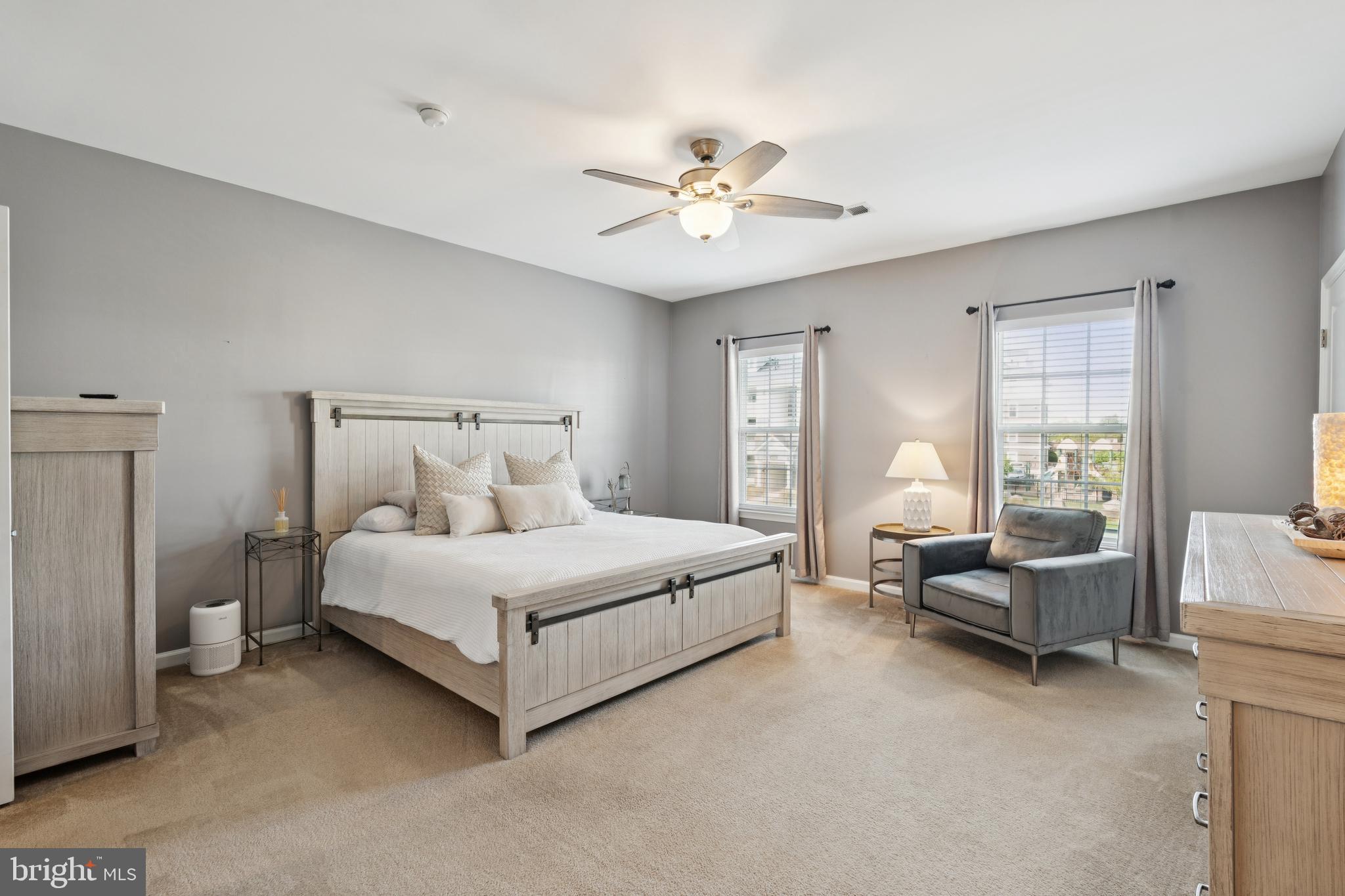 24682 HUTCHINSON FARM DRIVE