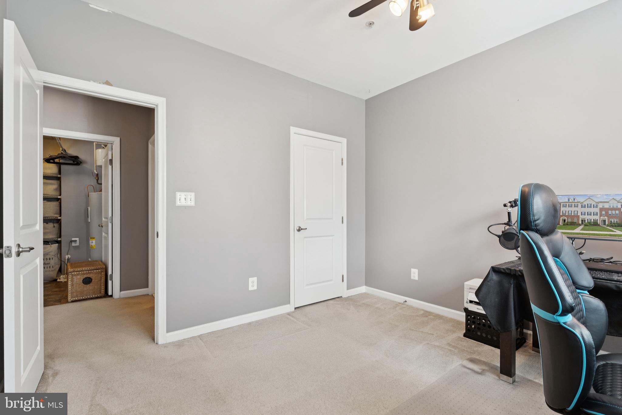 24682 HUTCHINSON FARM DRIVE