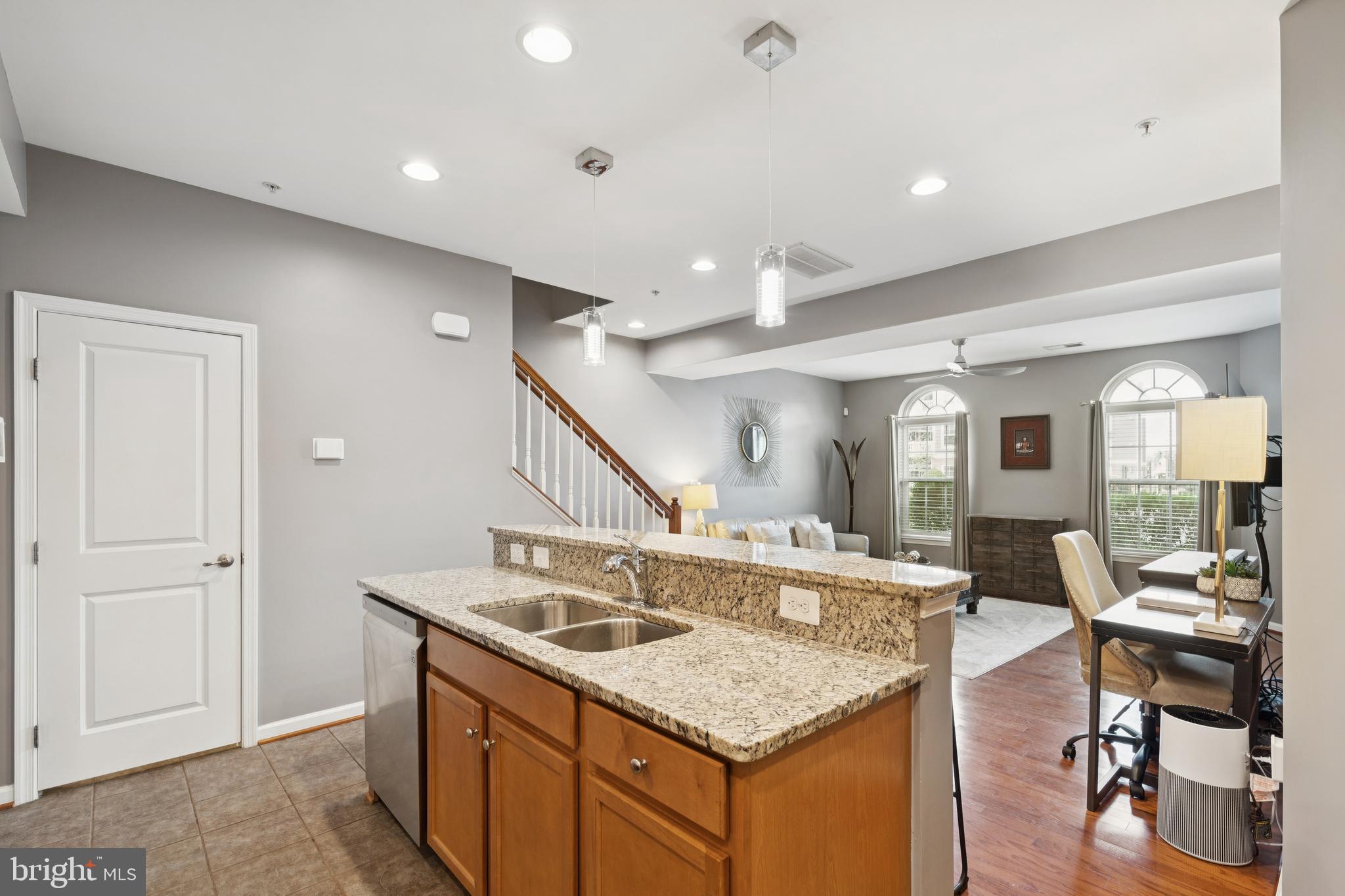 24682 HUTCHINSON FARM DRIVE