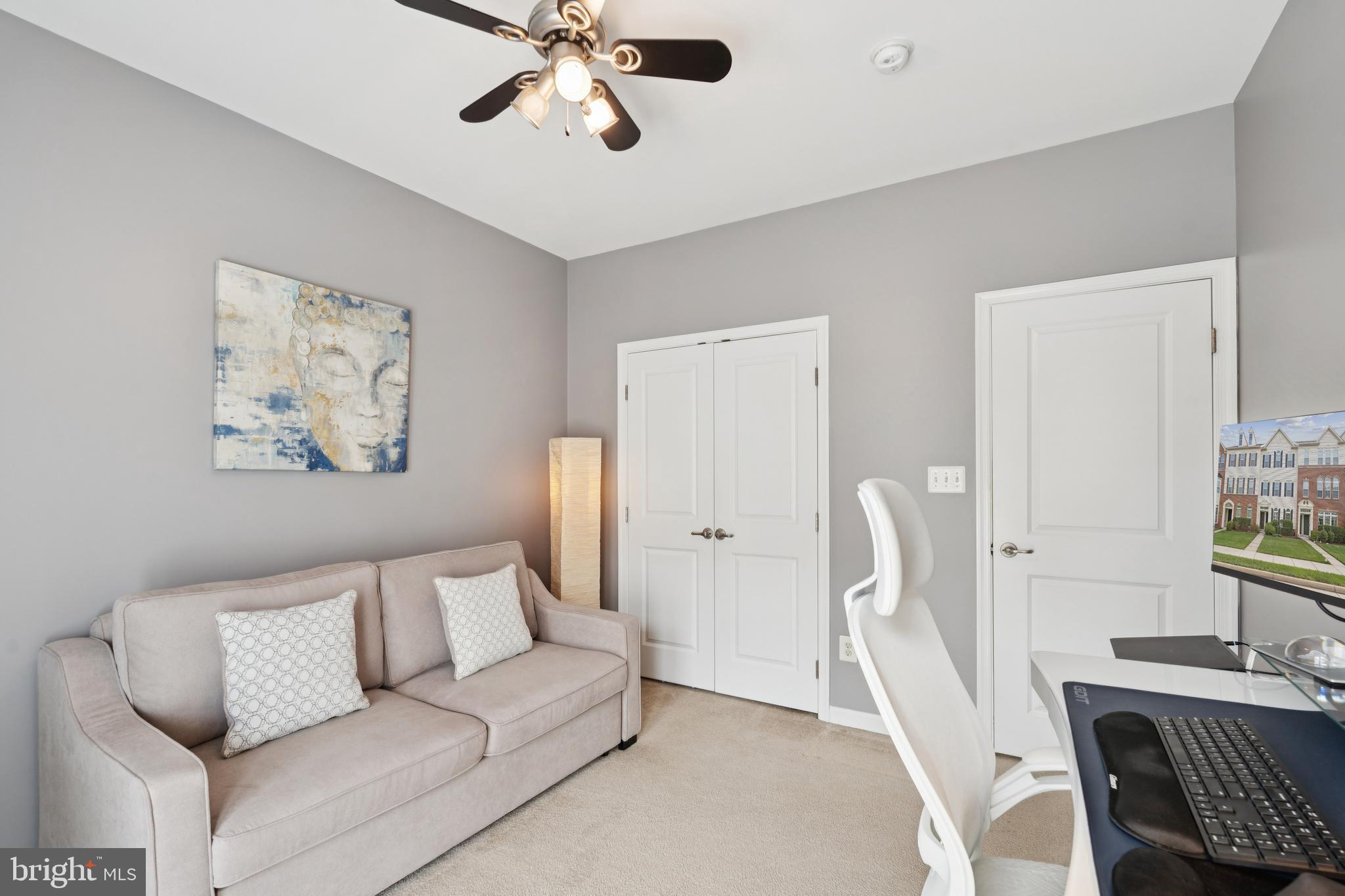 24682 HUTCHINSON FARM DRIVE