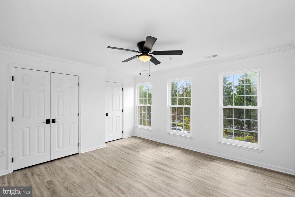 42261 TERRAZZO TERRACE