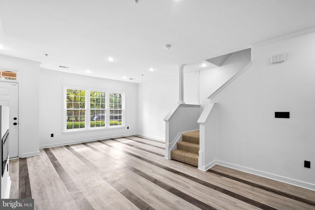 42261 TERRAZZO TERRACE