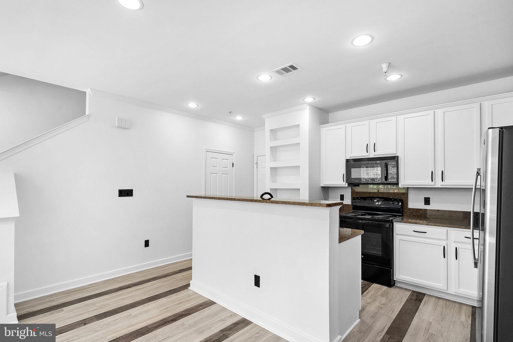 42261 TERRAZZO TERRACE