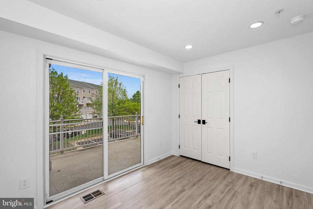 42261 TERRAZZO TERRACE