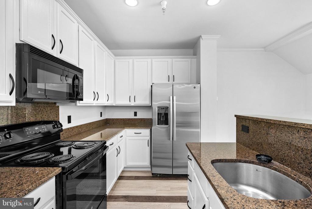 42261 TERRAZZO TERRACE