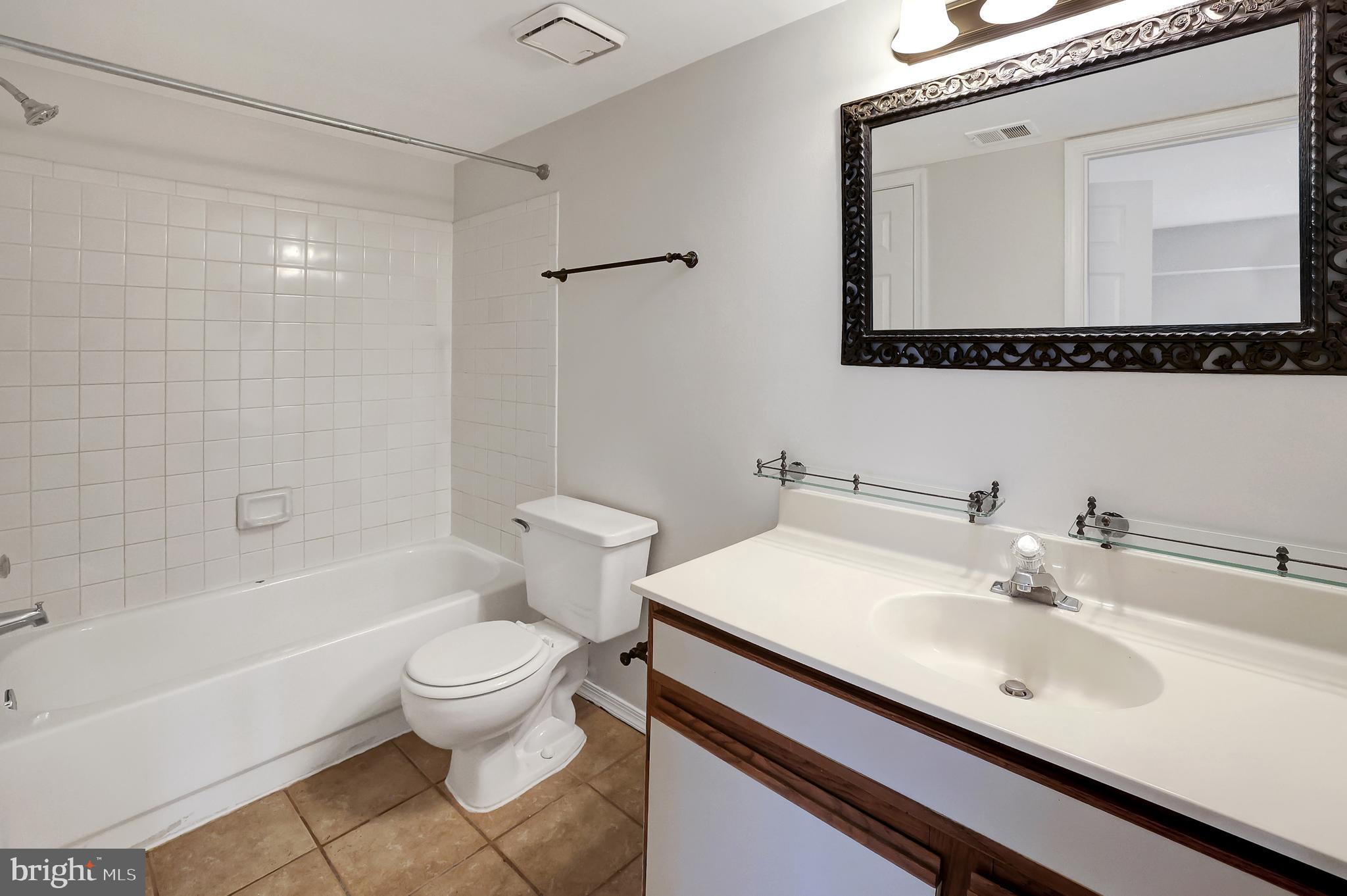 9563 Battery Heights #102