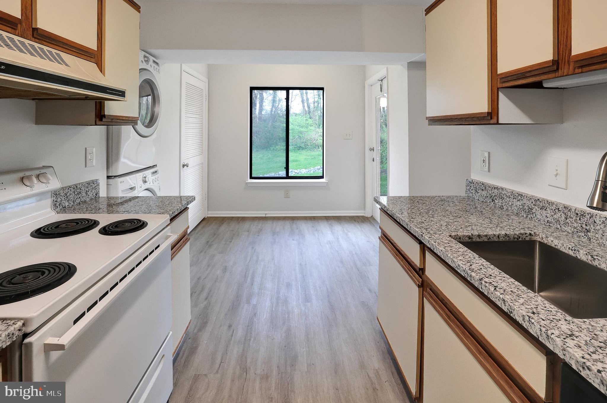 9563 Battery Heights #102