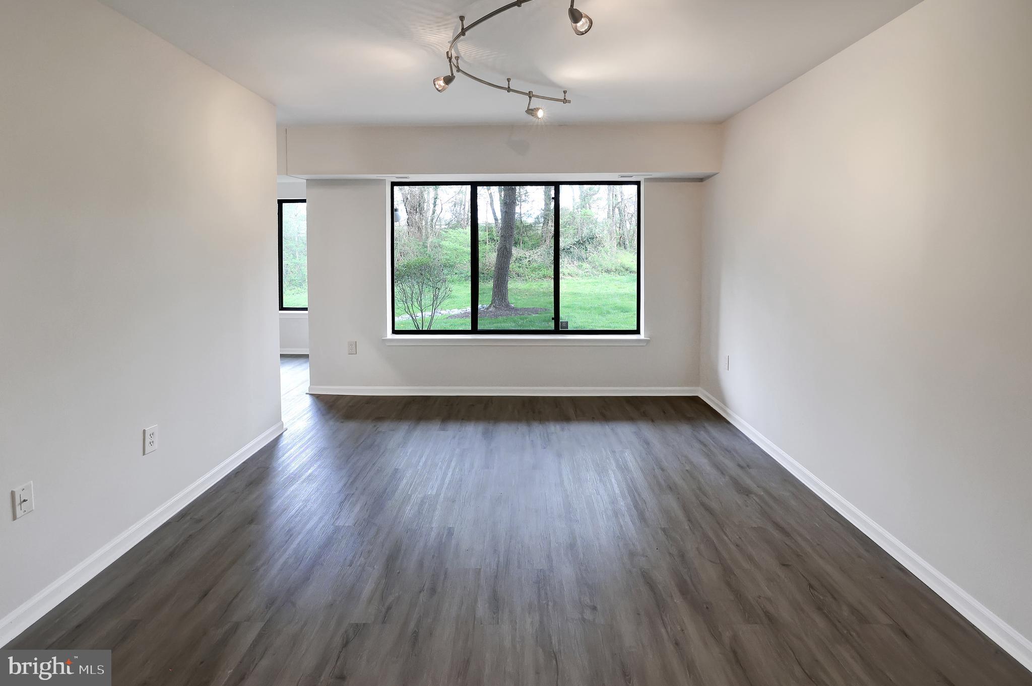 9563 Battery Heights #102