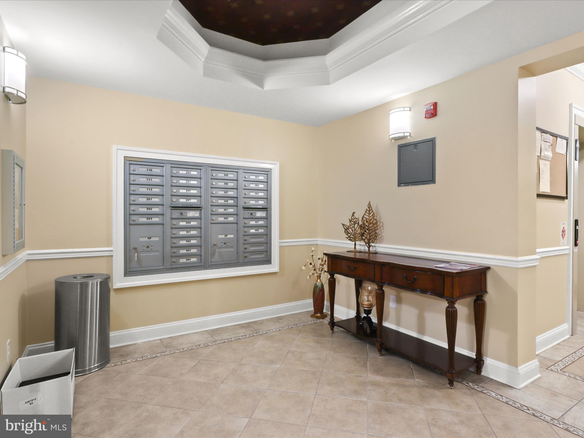 9204 Charleston Dr #407