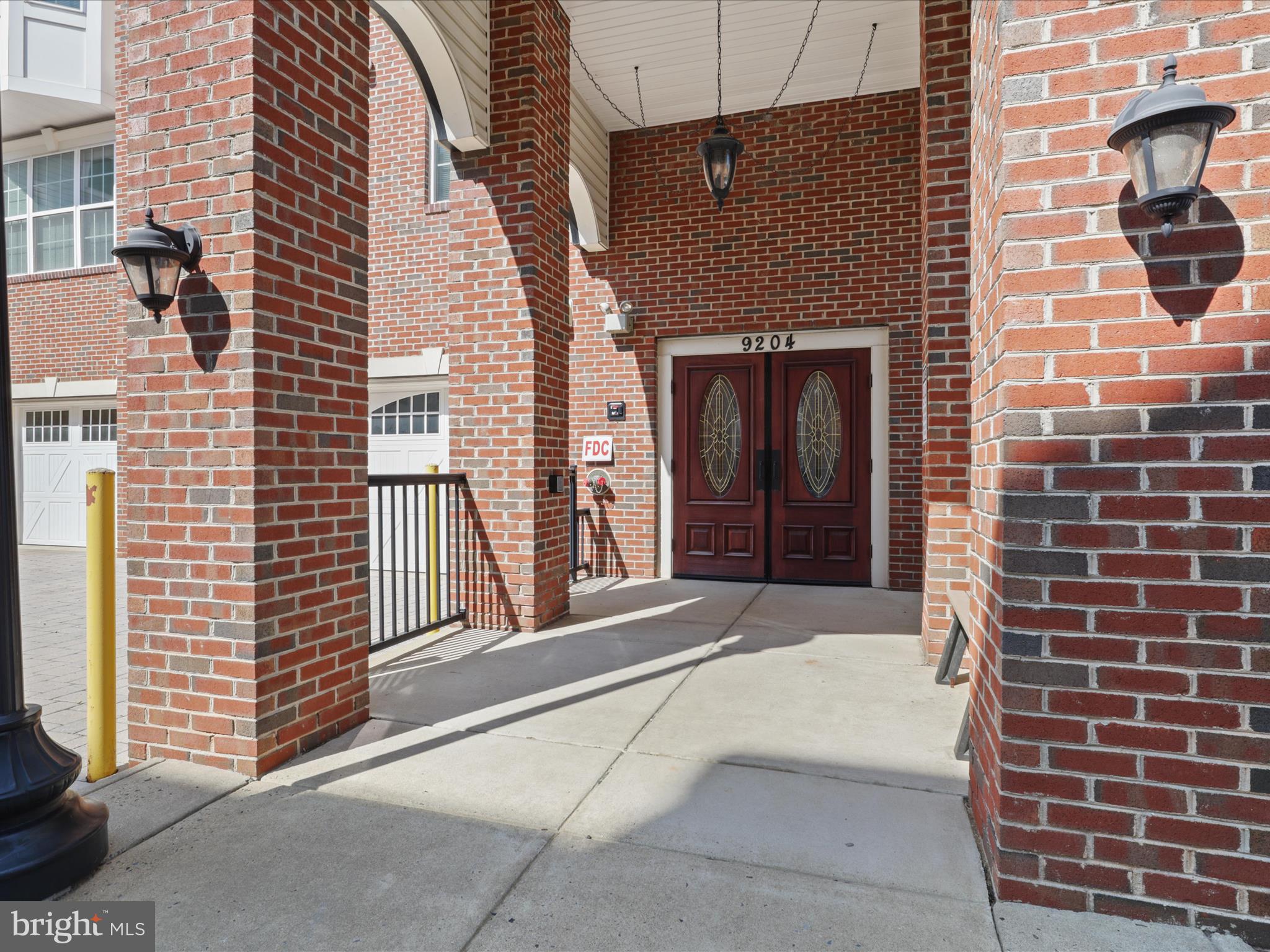 9204 Charleston Dr #407