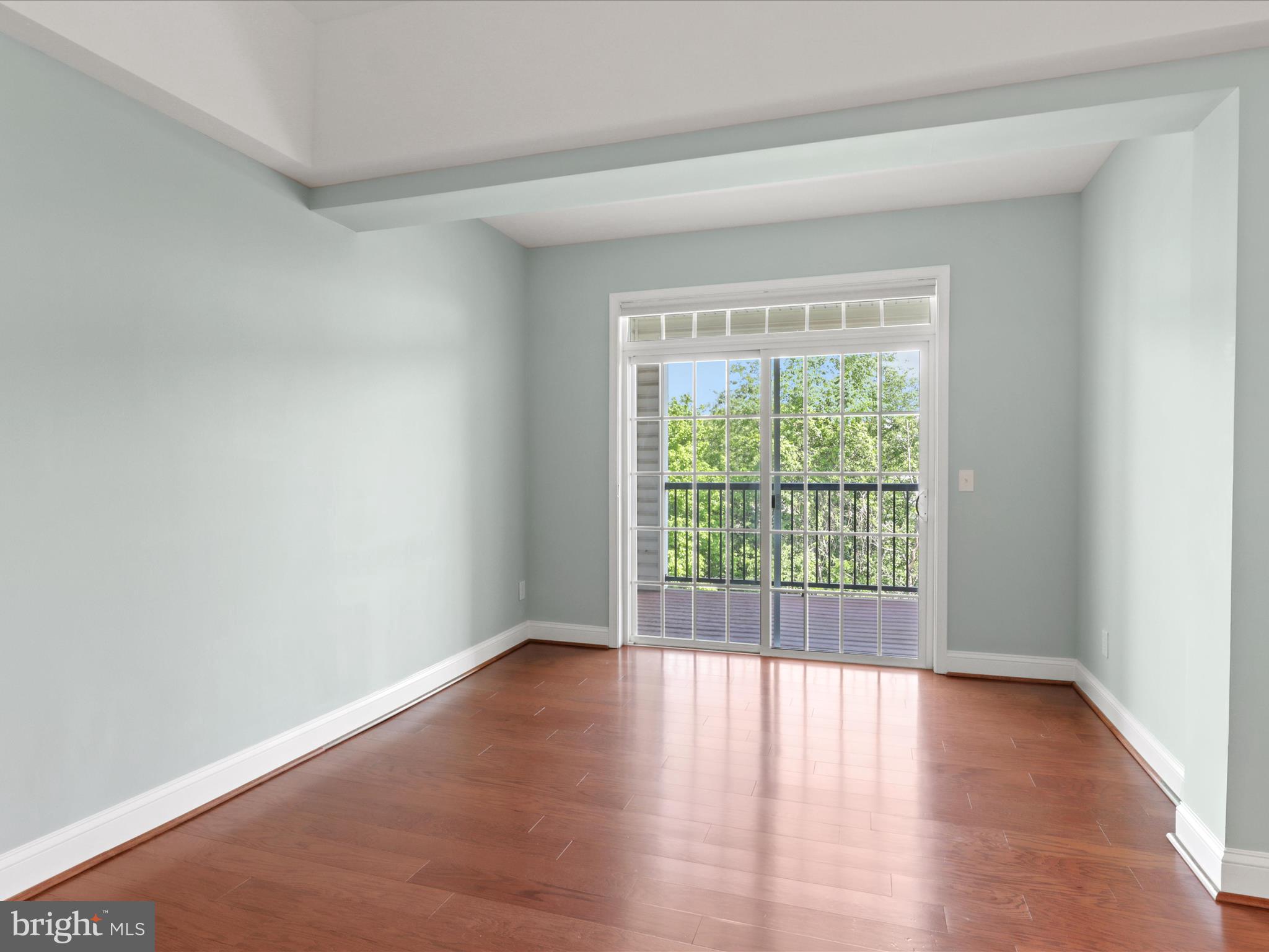 9204 Charleston Dr #407