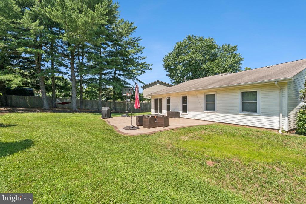 9975 Mallow Ct