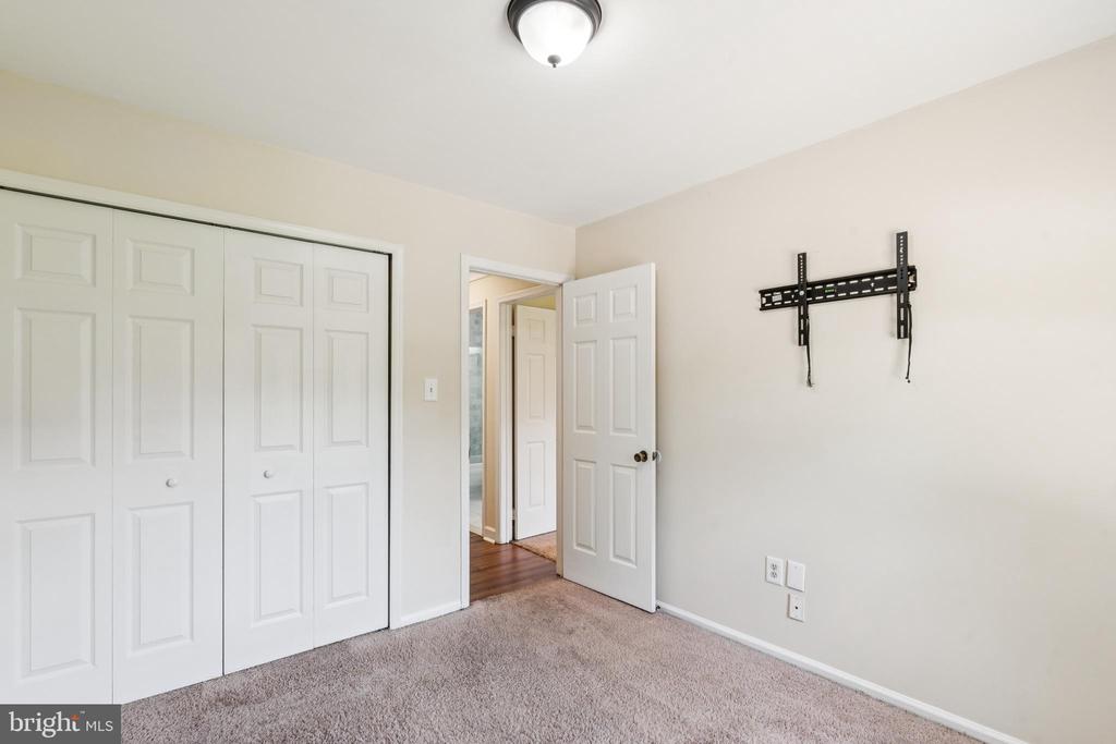 9975 Mallow Ct