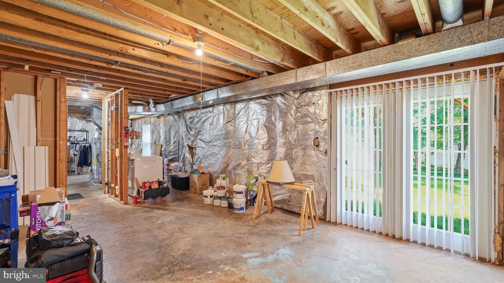 10319 LEE MANOR DRIVE
