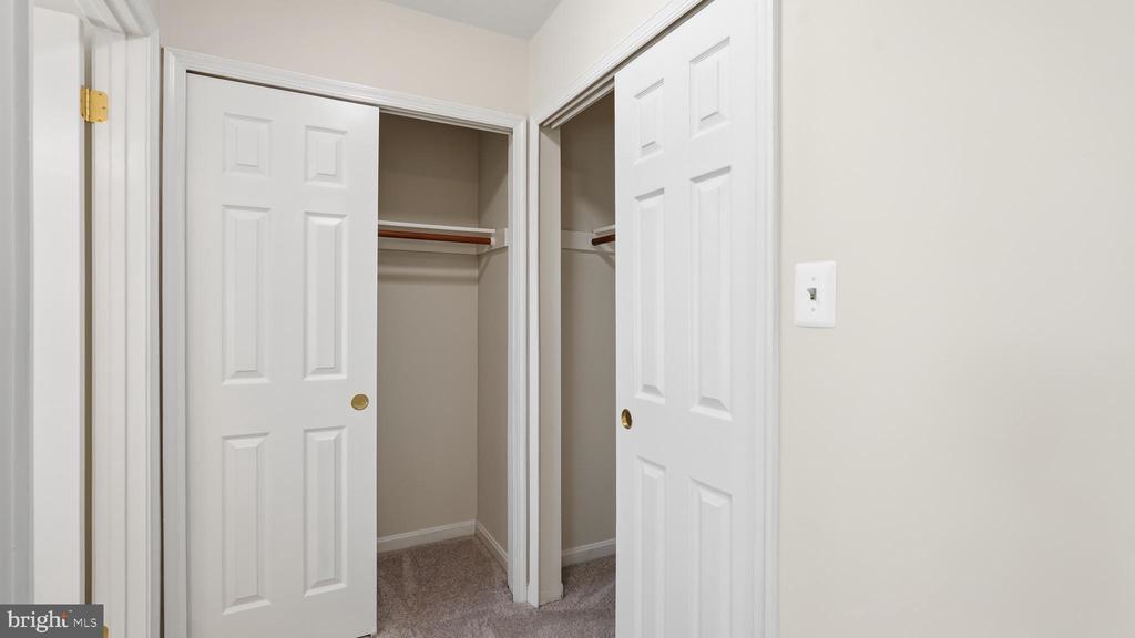 10319 LEE MANOR DRIVE