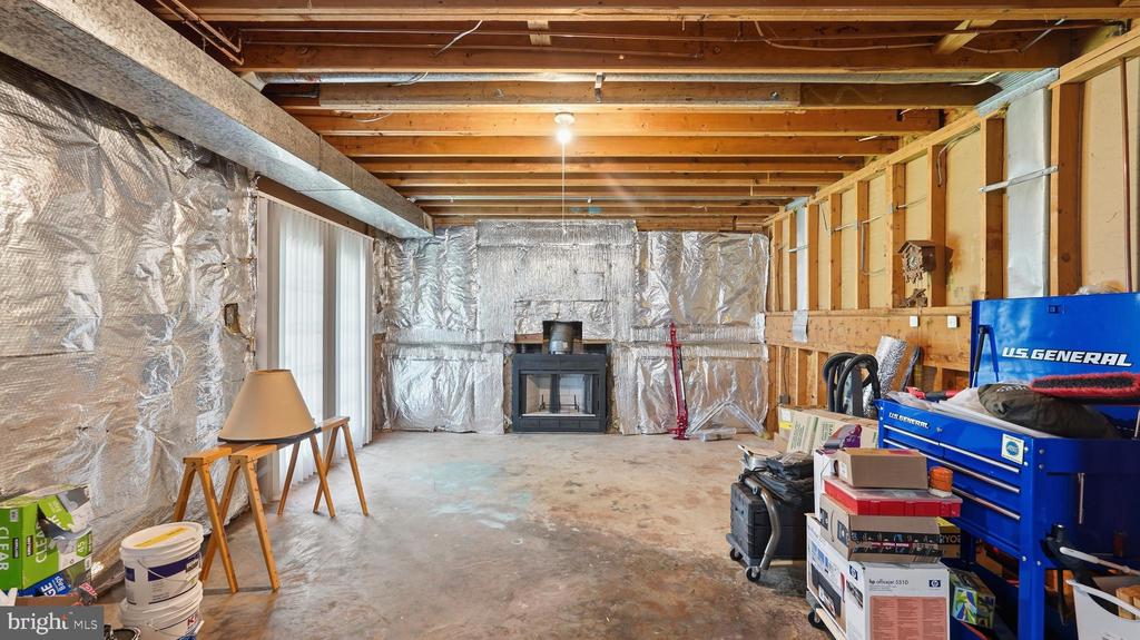 10319 LEE MANOR DRIVE