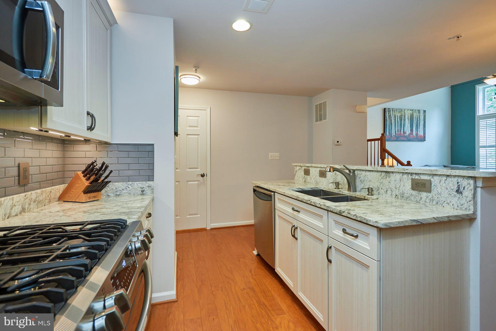 6058 Aster Haven Cir