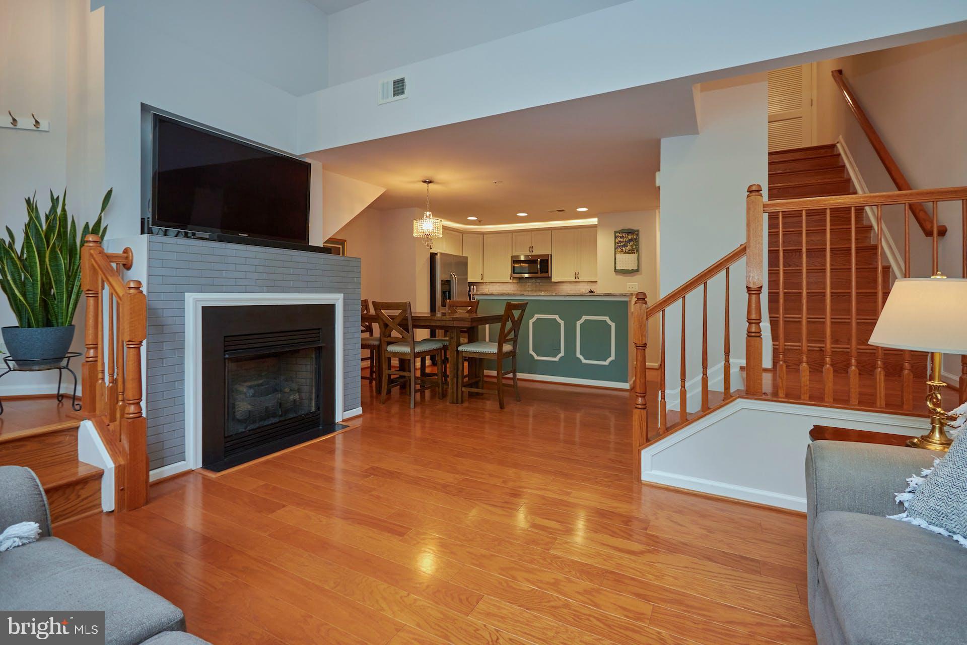 6058 Aster Haven Cir