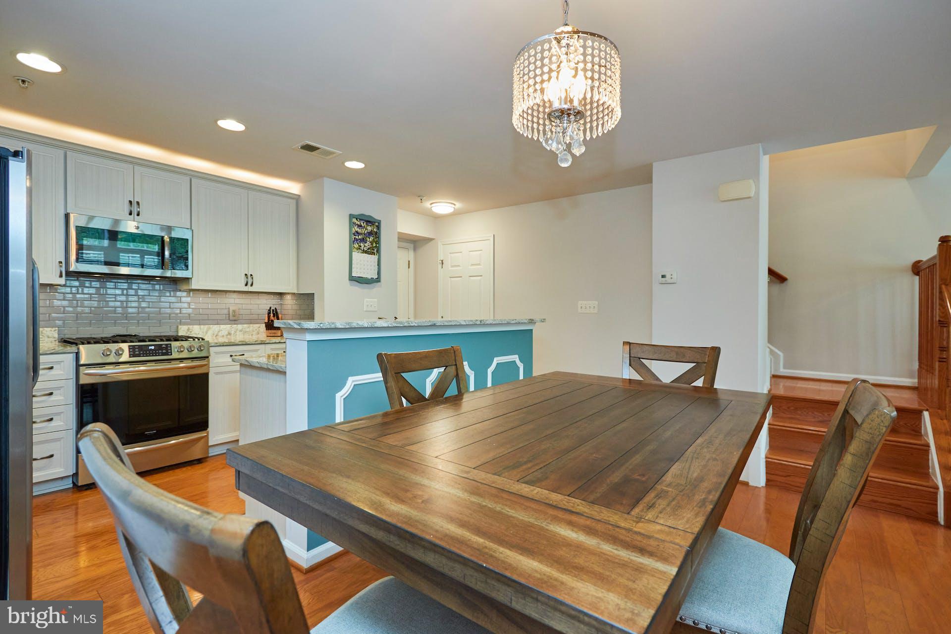 6058 Aster Haven Cir