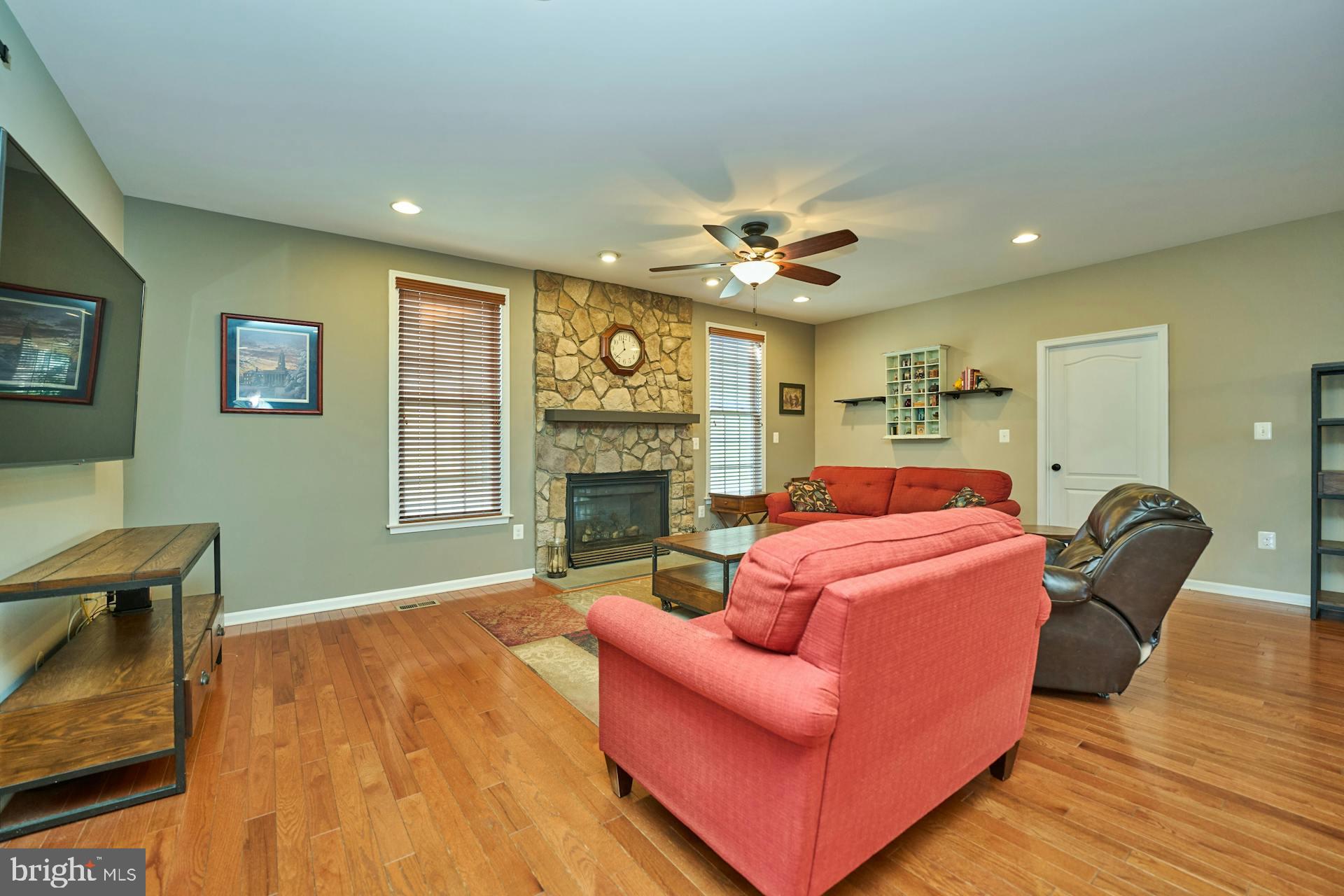 4638 Freedmen Ln