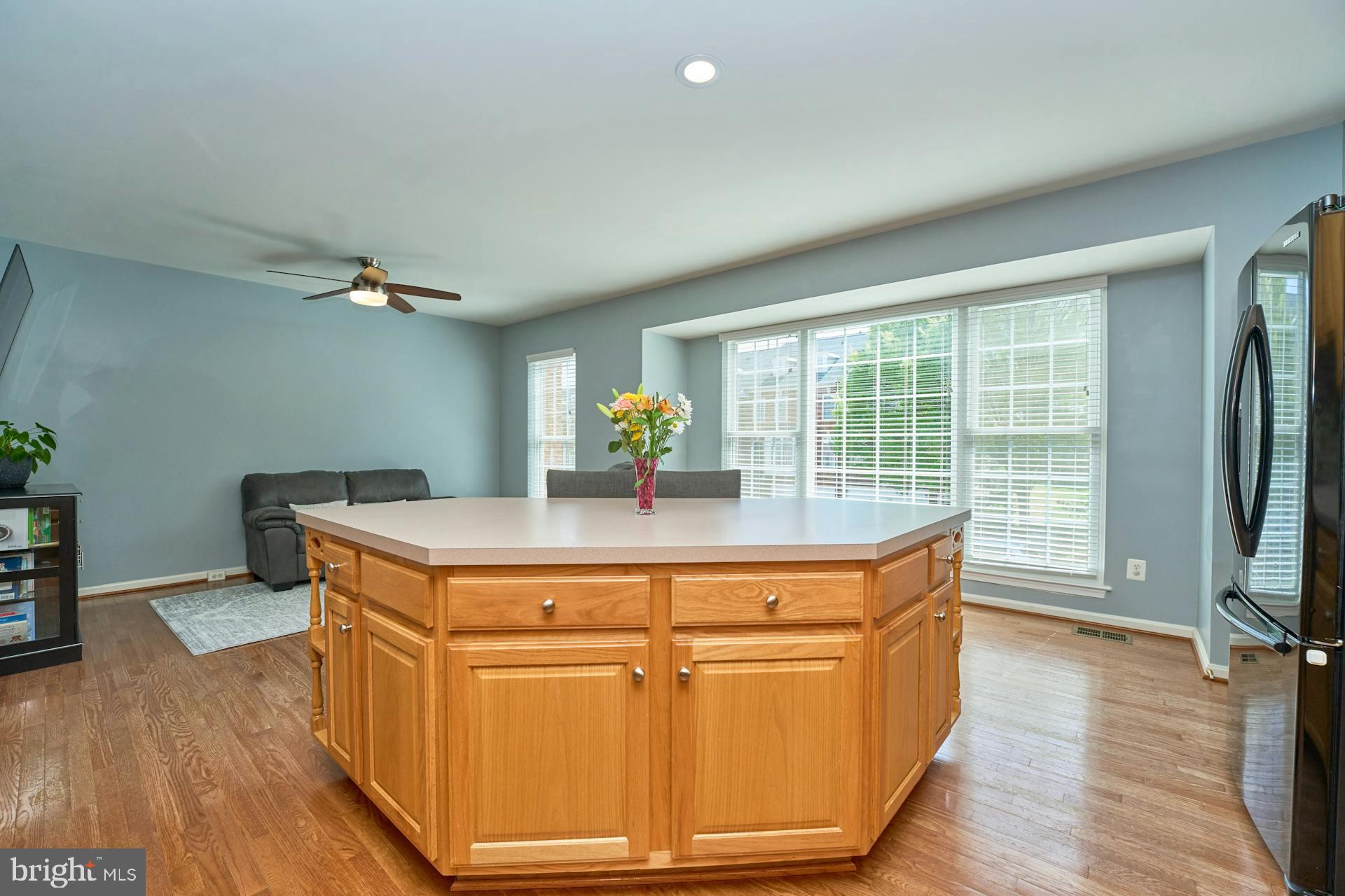 6175 Toledo Pl