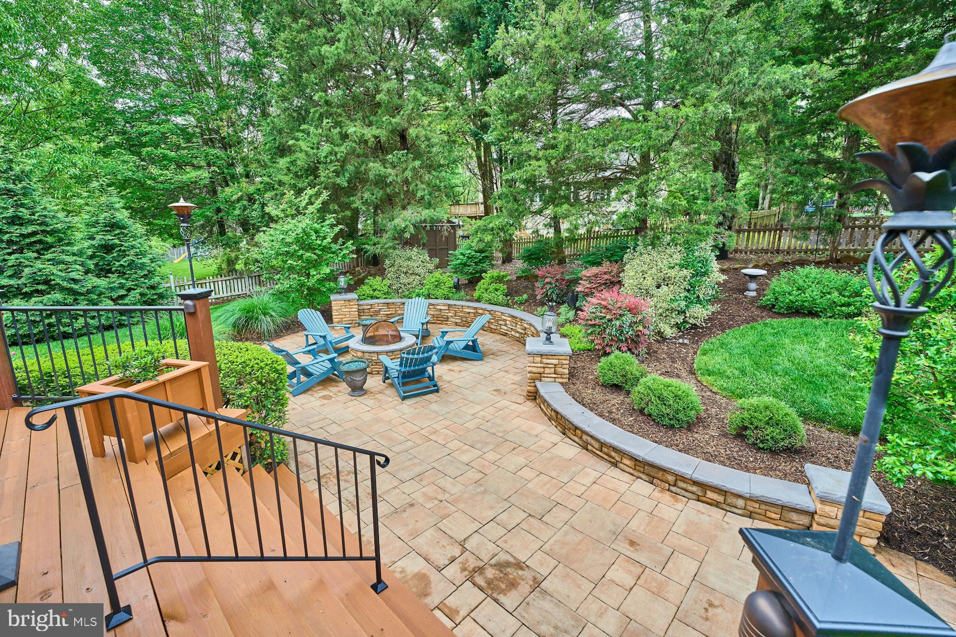 13311 Lawrence Ln