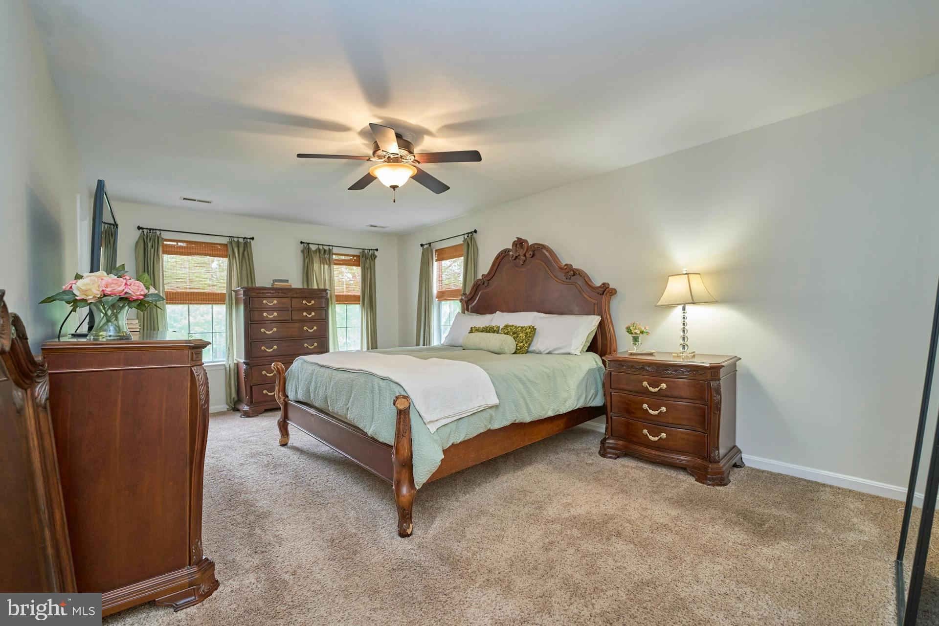 13311 Lawrence Ln