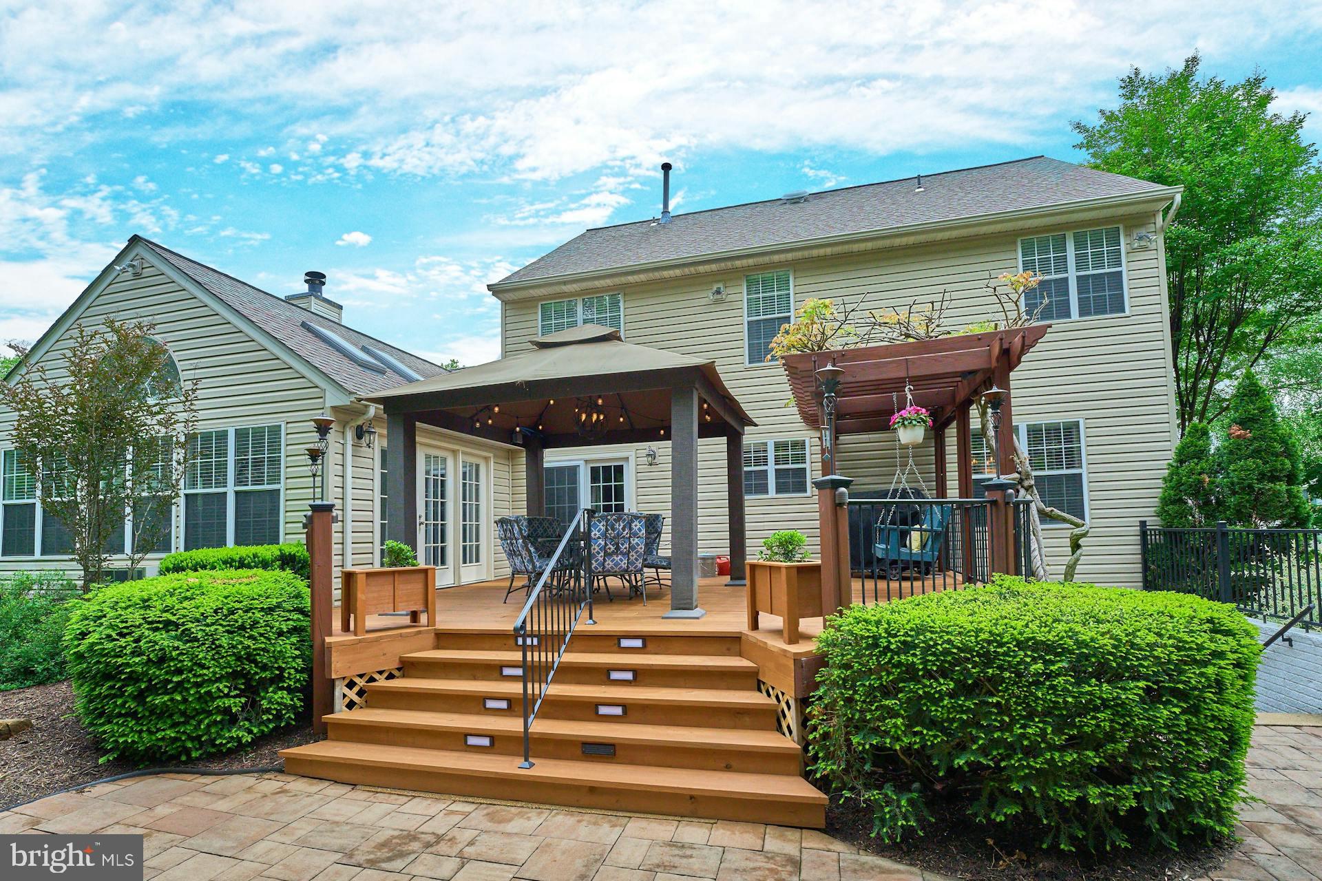 13311 Lawrence Ln