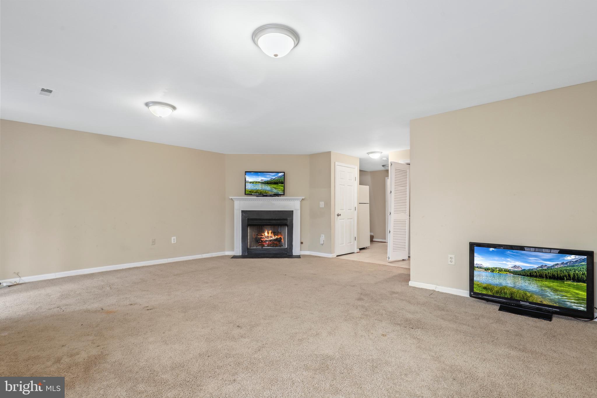17437 Denali Pl