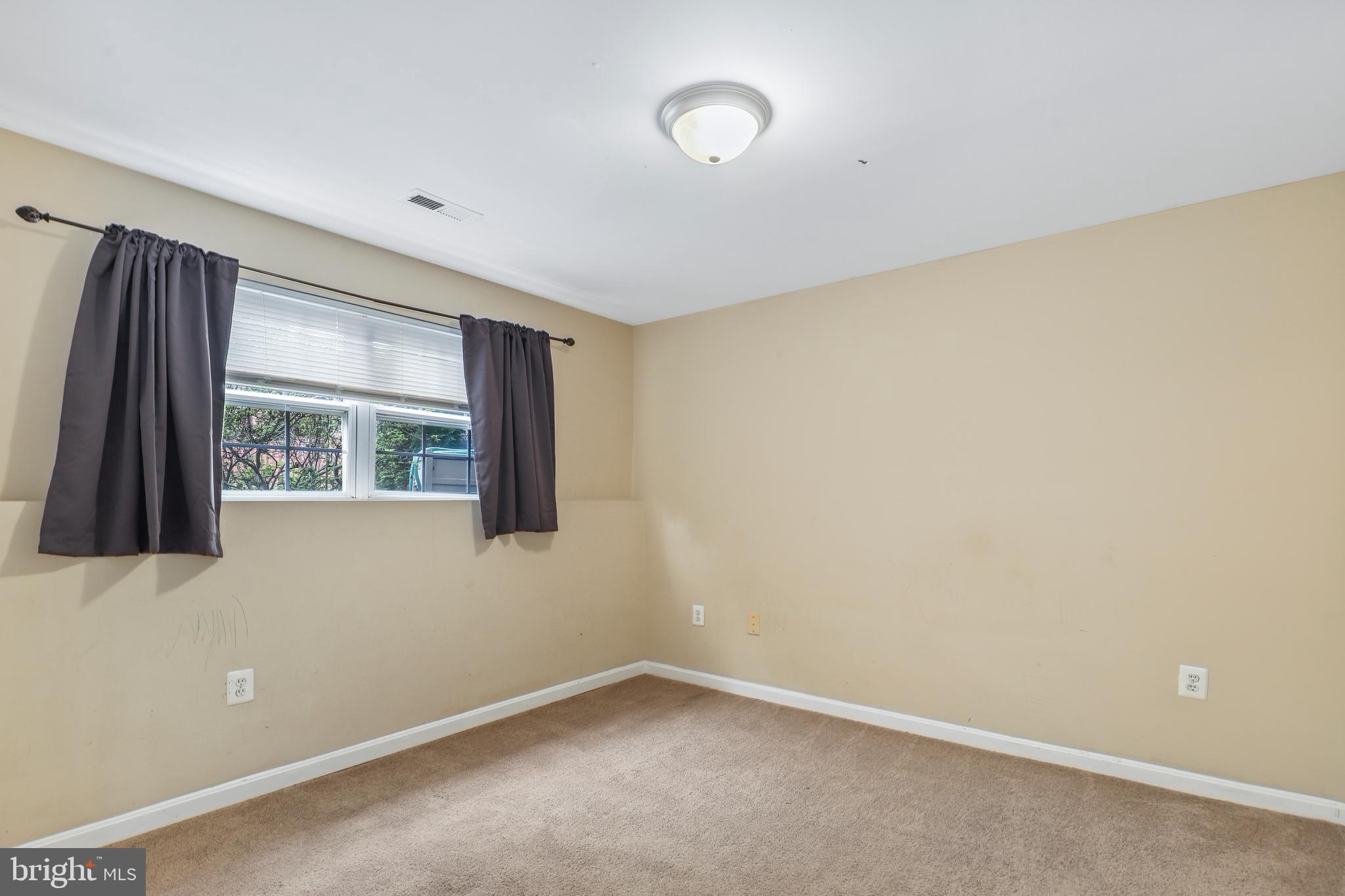 17437 Denali Pl