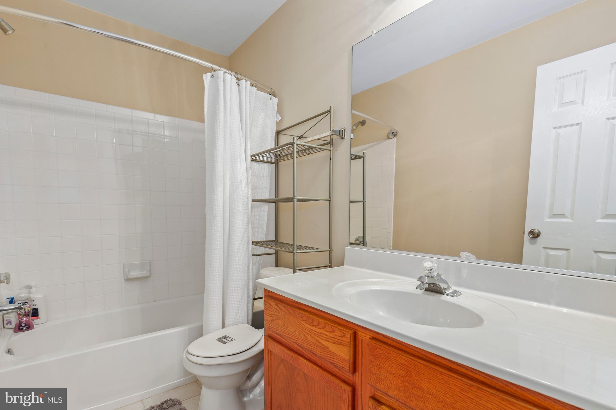 17437 Denali Pl