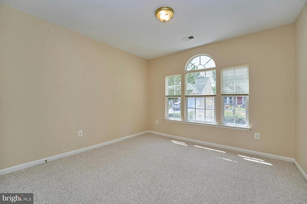 13120 Ormond Dr