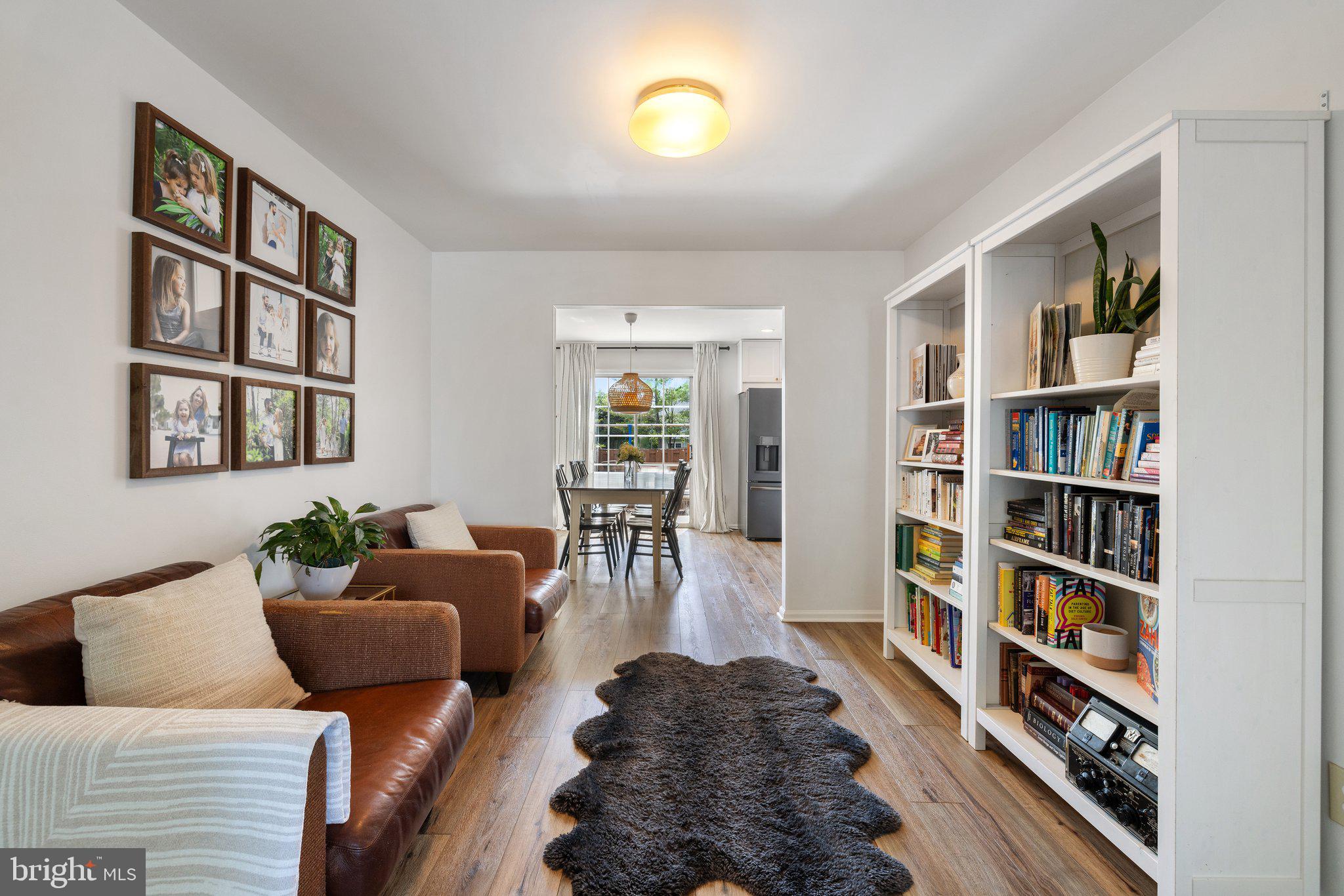 13214 Golders Green Pl