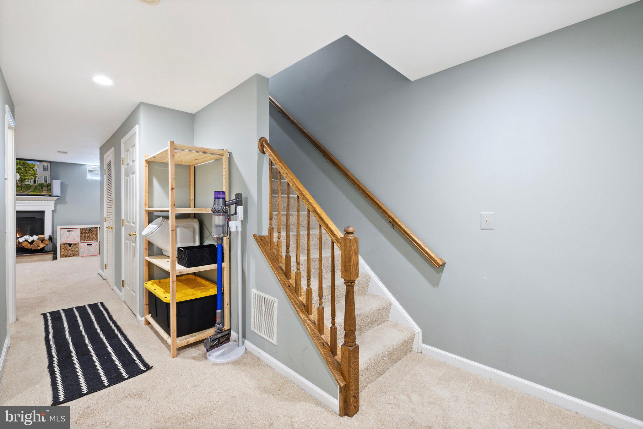 13214 Golders Green Pl