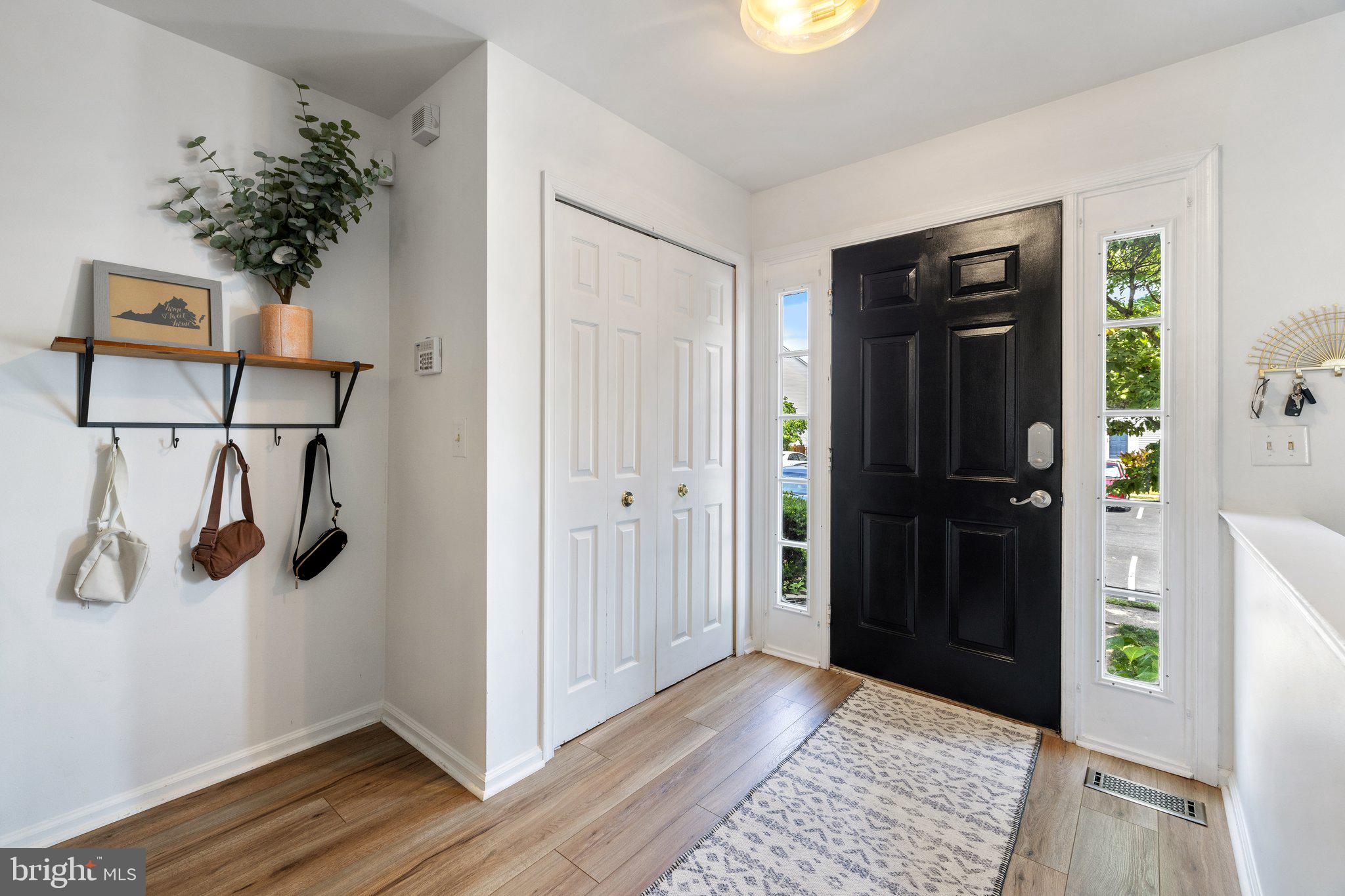 13214 Golders Green Pl