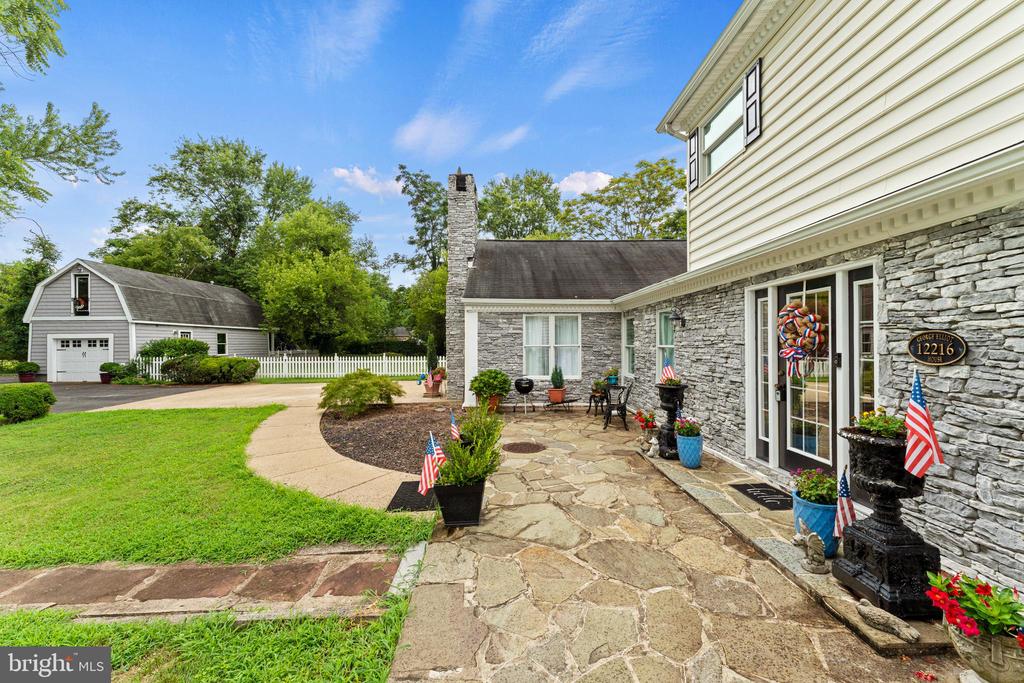 12216 Bristow Rd