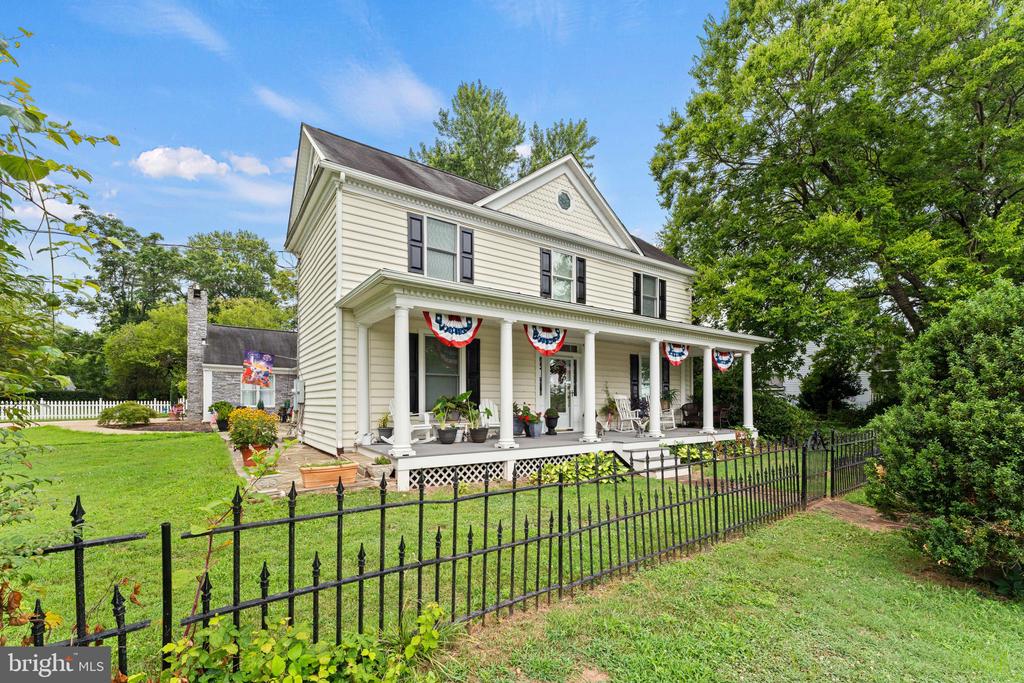 12216 Bristow Rd